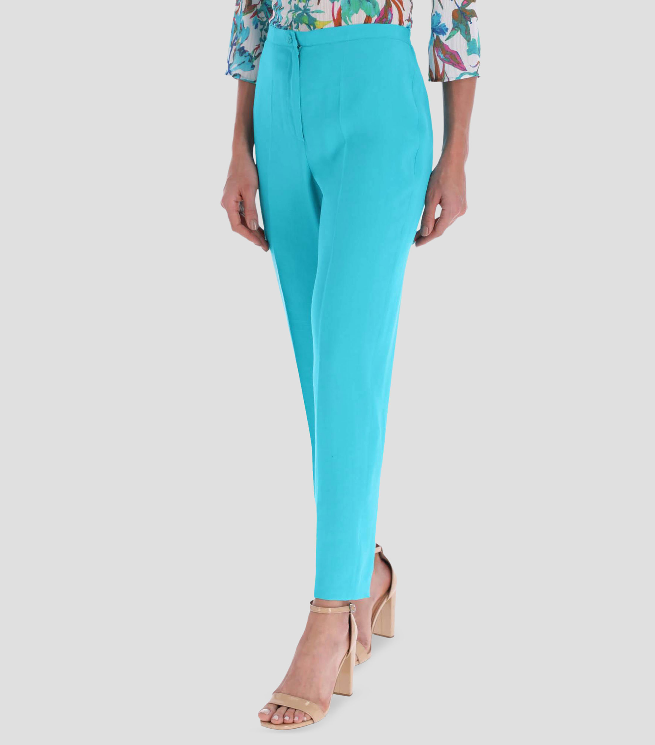 Pantalón línea Petite Mujer